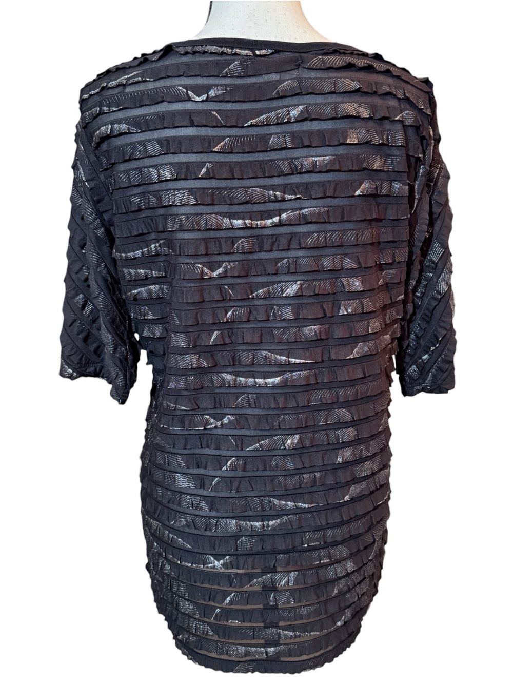 JohnPaulRichard Women's Black Ruffled Diagonal Stripe Tunic Top, size XL - Picture 3 of 11